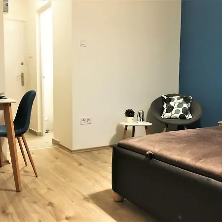 Immo-apartman Apartament *